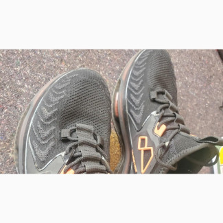 Pre-Owned Black Shoe