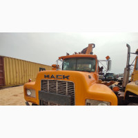 Hiab Truck Crane With Mack Head