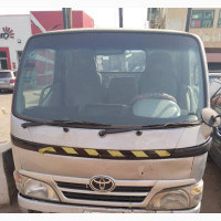 Very Neat and Sharp Toyota Dyna