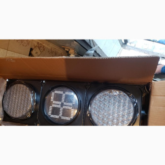 200mm Traffic Light With Timer Complete With Control Panel