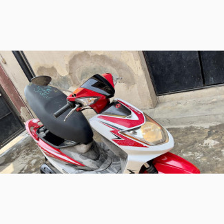 Kymco 2016 Red Scooter