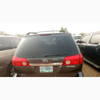Toyota Sienna LE 4WD 2007 Black