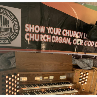 Viscount Cantata Organ