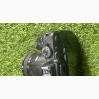Nikon D5200 with 35mm Lens - Clean Working