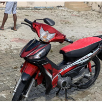 Royal Motorcycle 2022 Red