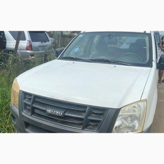 Isuzu D-MAX 2010 White