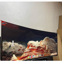 34 Samsung Odyssey OLED G85SB, 0.03ms GTG, 175hz