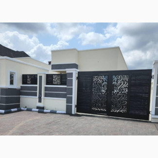 3bdrm Bungalow in Akala Estate, Akobo for sale