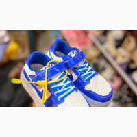 Stock Canvas