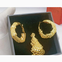 Stylish Earring and Pendant Set - Durable and Elegant
