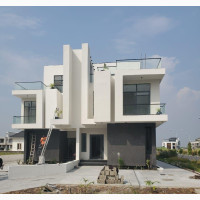 5bdrm Penthouse in Cowrie Estate, Lekki for sale