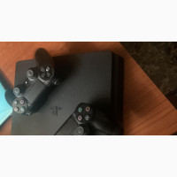 Playstation4 With Two Controllers