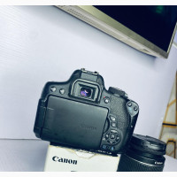 Canon 750D and 18-55 Kit Lens