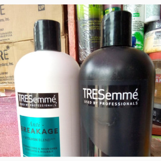 Tresemme Anti Breakage Shoo/Conditioner (828ml)