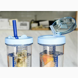 Clear Water Bottle With Straw, Lid and Filter