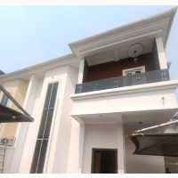 Sharp 4bedroom for Commercial Use