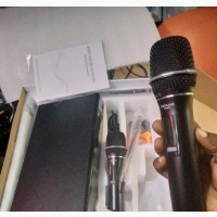 Professional Wireless Microphone System with 500m Range