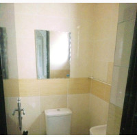 2 Bedroom Apartment in Meadowview Estate, Ogombo for Rent