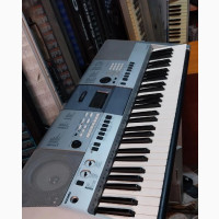 Yamaha PSR E413 Keyboard