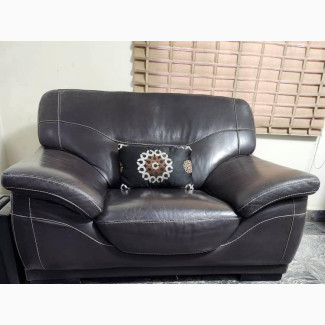8 Seater Leather Sofa With a Recliner