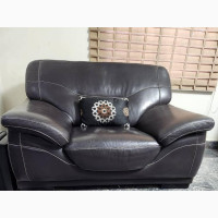 8 Seater Leather Sofa With a Recliner