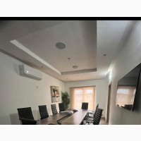 Spacious Conference Room for Rent
