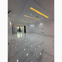 2 and 3 bedroom apartment