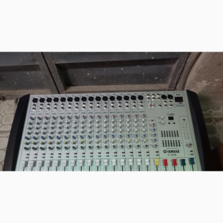 Yamaha 16ch Mixer
