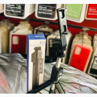 2 in 1 Tripod Selfie Sticks - Brand New - Black