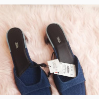 Zara Ladies Slip-ons - Brand New