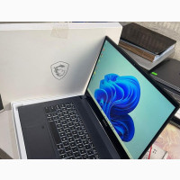 New Laptop MSI Creator 17 B11ue-412 32GB Intel Core I7 SSD 1T