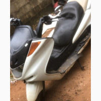 Yamaha Majesty 2010 White Scooter