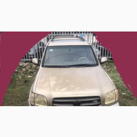 Toyota Sequoia 2004 Gold