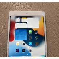 Apple iPad mini 4 64 GB Silver