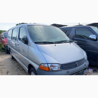 Toyota HiAce 2001 Silver