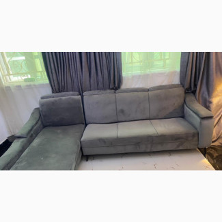 Sectional Sofa / Couch