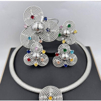 Stunning Ladies Jewelry Set