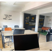 Fully Furnished 6 Rooms Office Space