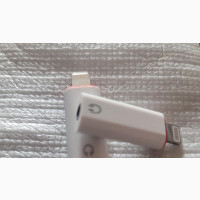 IPhone Lightning to 3.5mm Audio Adapter