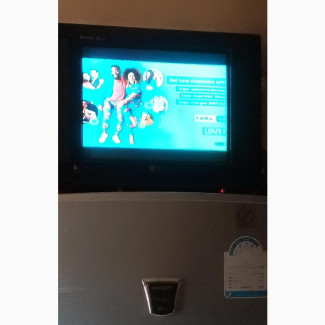 18 LG Flat Screen TV With High Picture Quality