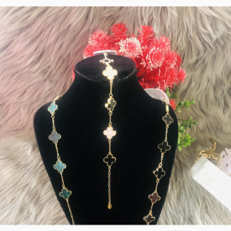 VCA Hand Bracelet