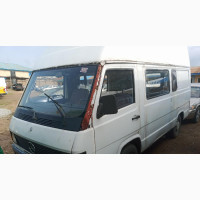 Mercedes-Benz T2 2002 White