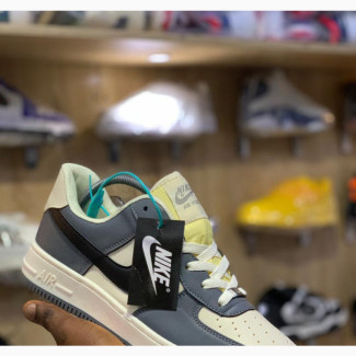 Get the Best Nike Sneakers for Men and Women