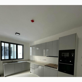 4bdrm Maisonette in Ologolo, Lekki for rent