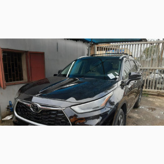 Toyota Highlander 2022 Black