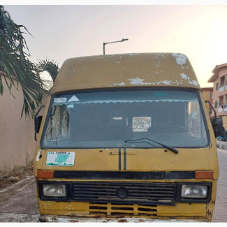 Volkswagen LT 1988 Yellow
