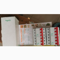 100s Main Control Schneider