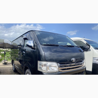 Toyota HiAce 2011 Black