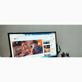 Samsung Curved Screen Monitor Full HD