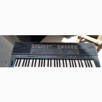 Original London Used PSR600 Yamaha Keyboard